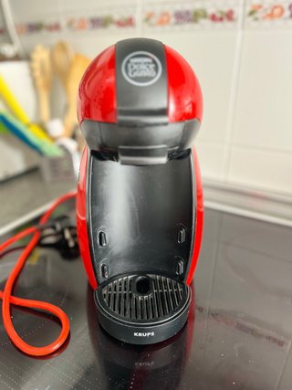 Cafetera Nescafé Dolce Gusto Roja