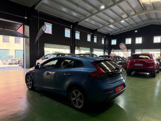 Volvo V40 2015