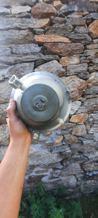 Faro delantero Ford Maverick