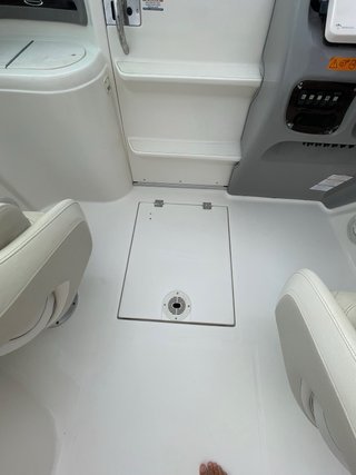 Chaparral 225 SSi 2004 con cabina siempre revisada