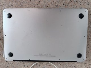 MacBook Air 11” 2011