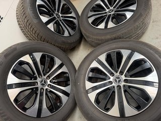 Juego Llantas Mercedes original 18 pulgadas 5X112