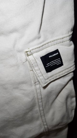 Pantalón Cargo Pull&Bear Blanco Talla 46