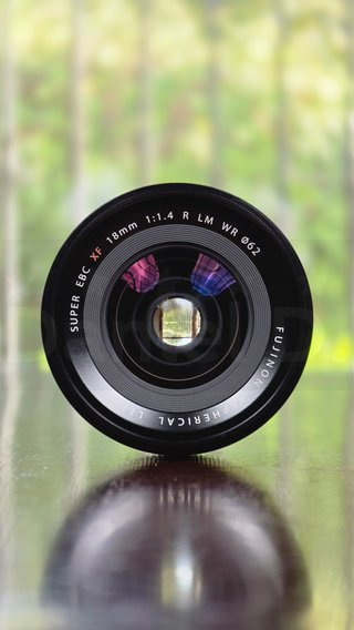 COMO NUEVO Objetivo Fujifilm XF 18mm F1.4 R LM WR