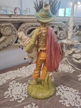 Statua presepe pastore con pecora