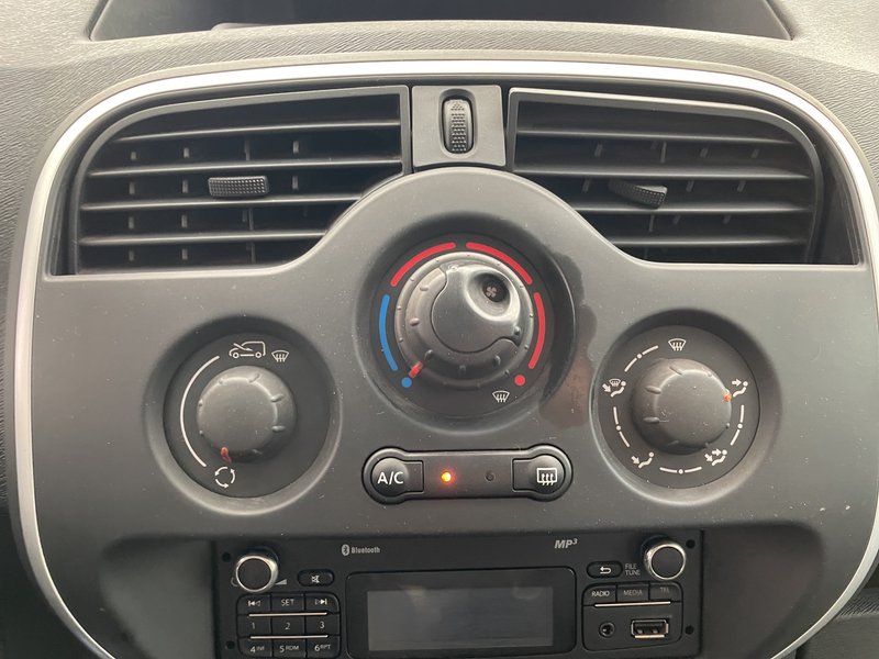 Renault Kangoo 2018, foto 27