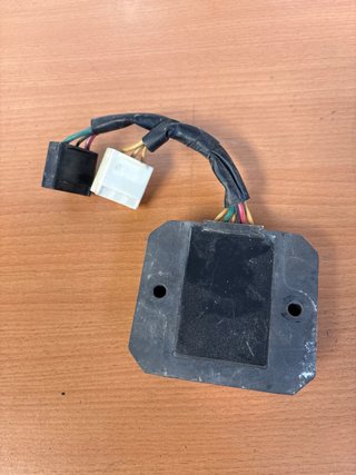 Regulador Corriente Honda PS 125 (2005)