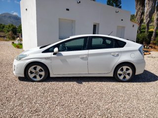Toyota Prius 3g Advance con pack Navi pantalla gps