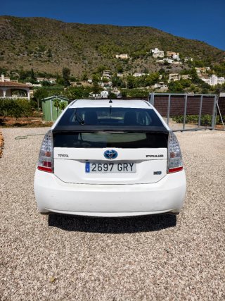 Toyota Prius 3g Advance con pack Navi pantalla gps