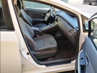 Toyota Prius 3g Advance con pack Navi pantalla gps