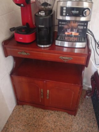 Mueble de madera