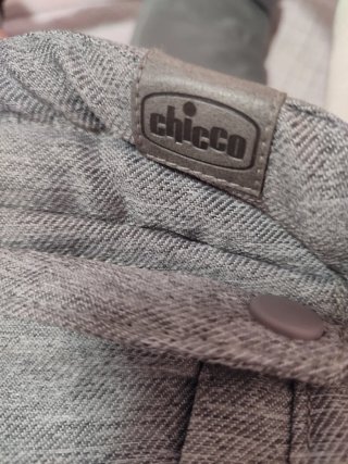 Mochila Portabebés Chicco Gris