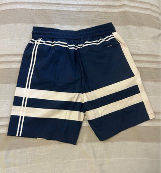 Costume Burberry Size M
