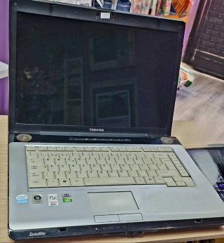 Portátil Toshiba Satellite