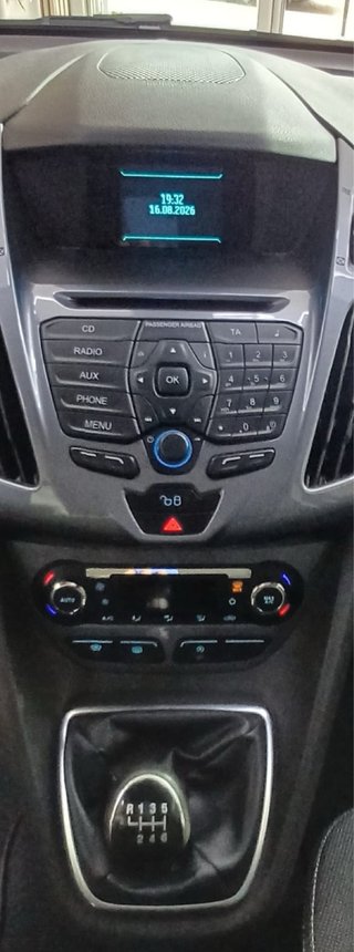 Ford Tourneo Connect 100CV 6 MARCHAS 2015