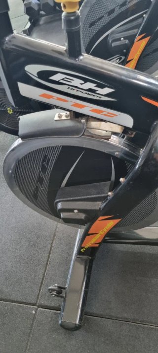 Bicicleta estática BH DUKE PTC