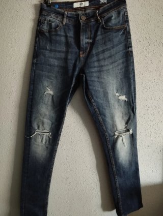 Pantalón vaquero New Yorker desgastado