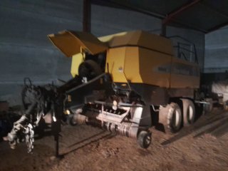 Empacadora New Holland 940 AA