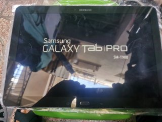 Samsung Tab T900 Pro Negra tarjeta sim mas memòria