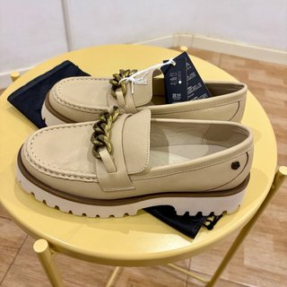 Mocasines de Piel con Plataforma Carmela Comfortfl