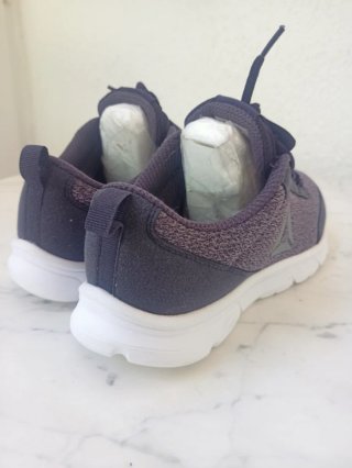 Sneakers Reebok da donna taglia 38