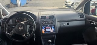 Volkswagen Touran 2011 con gancho
