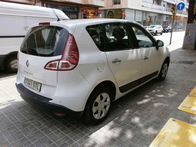 Renault Scénic 1.6 Expression 2010, foto 4