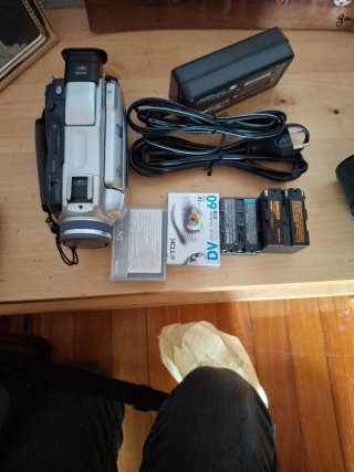 Cámara Sony DCR-TRV16E Handycam