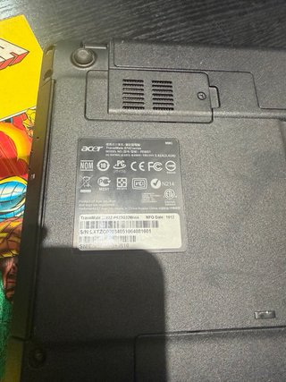 OCASION!!!Ordenador portátil Acer gris