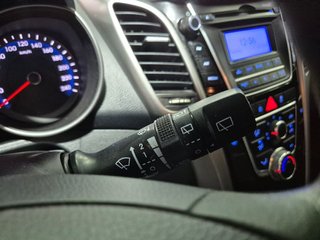 Hyundai i30 1.4 CITY 100CV