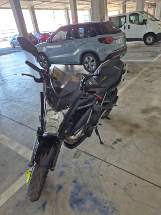 Kawasaki ER6N 2010 Negra