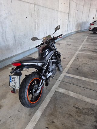 Kawasaki ER6N 2010 Negra