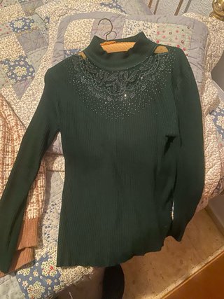 Jersey verde con brillos