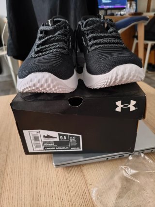 Zapatillas Under Armour Negras Talla 42.5