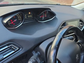 Peugeot 308 5p Allure 1.6 BlueHDi 88KW (120CV)