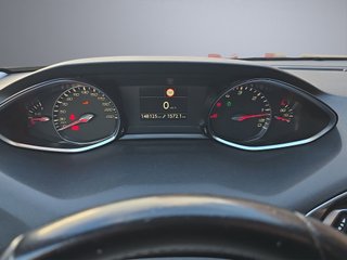 Peugeot 308 5p Allure 1.6 BlueHDi 88KW (120CV)