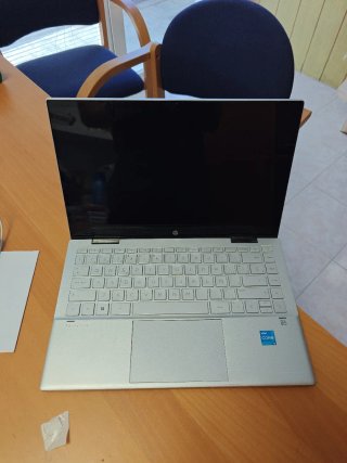 HP Pavilion x360 Convertible 14 Táctil