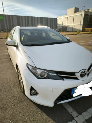 Toyota Auris touring sport