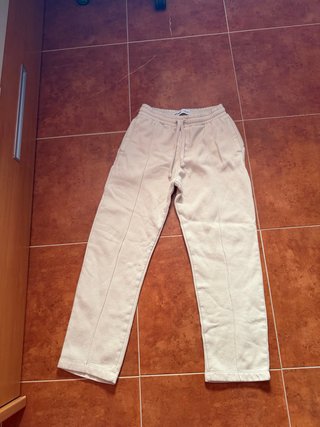 Pantalón largo Bershka beige