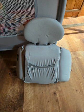 Silla de coche Kinderkraft y Base Isofix