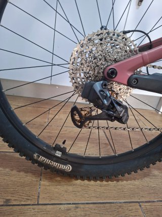 Bicicleta CUBE Stereo Hybrid ONE44 HPC