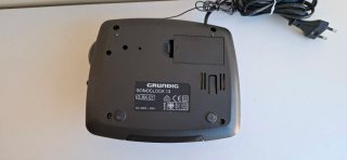 Radio despertador vintage Grundig