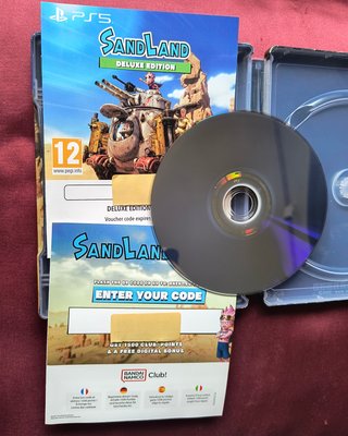 SteelBook con videogioco SandLand  PS5 e vouchers