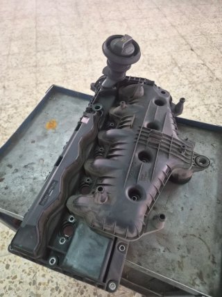 Tapa Balancines Volvo