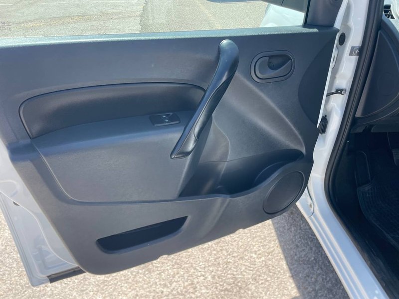 Renault Kangoo 2019, foto 13