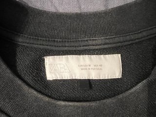 Sudadera Zara gris con estampado New York