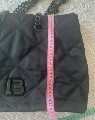 Bolso Bimba y Lola Negro Acolchado Cadena