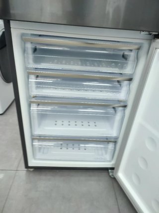 Nevera Samsung plateada 200/60cm A++ con garantía