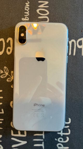iPhone XS 64GB Blanco (pantalla rota)