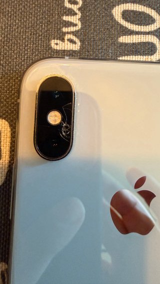 iPhone XS 64GB Blanco (pantalla rota)